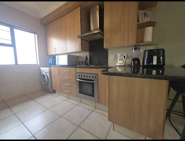 2 BEDROOM TOWNHOUSE FOR SALE IN MEYERSDAL